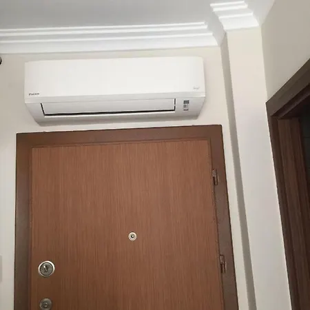 Ξενοδοχείο με διαμερίσματα Lale Bostanci