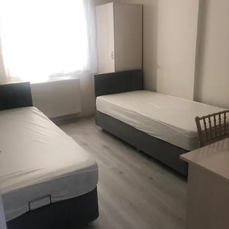 Ξενοδοχείο με διαμερίσματα Lale