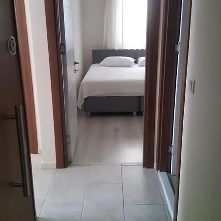 Lale Lägenhetshotell *